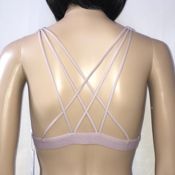 New Lululemon Athletica A Little Bit Closer Bra Size Small - Picture 4 of 13